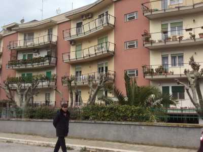 Gruppo di eleganti palazzine in via Martiri D'Avola